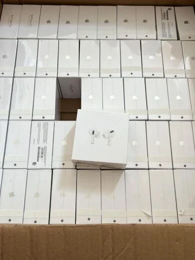 Apple Airpod Pallets - Image 3