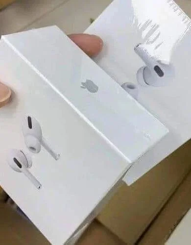 Apple Airpod Pallets