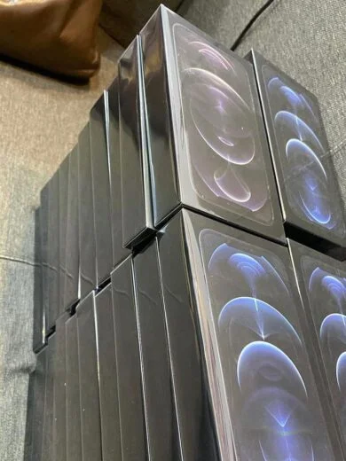 iPhone Pallets - Image 7