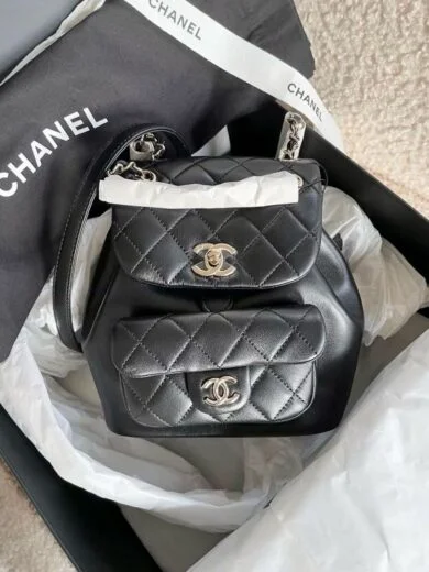 Designer Luxury Backpack Pallets - Image 9