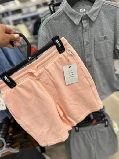 Mixed Clothing Pallets Liquidation - Image 8